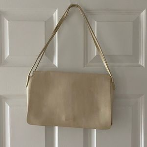 Cream shoulder bag